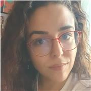 Soy graduada en filología hispánica y llevo más de 3 años dando clases particulares de Lengua castellana y literatura.